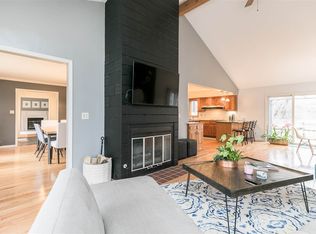 135 Tomahawk Trl SE, Cedar Rapids, IA 52403