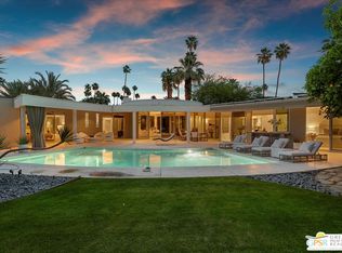 1075 S Manzanita Ave, Palm Springs, CA 92264