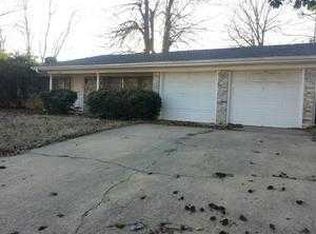 208 New Castle St, Texarkana, TX 75503