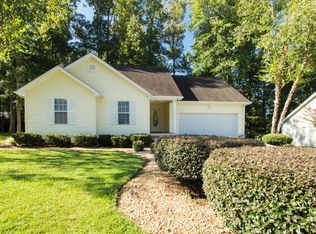 110 Oak Ridge Dr, La Fayette, GA 30728