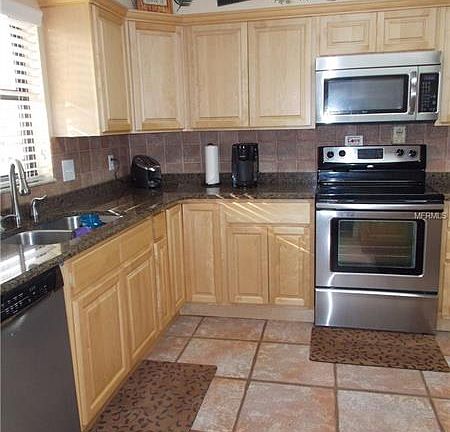 4th image of 6314 Christina Groves Cir W
