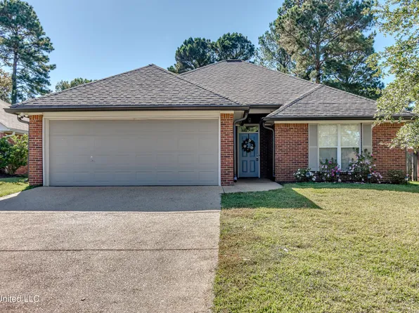 212 Bedford Dr, Brandon, MS 39047