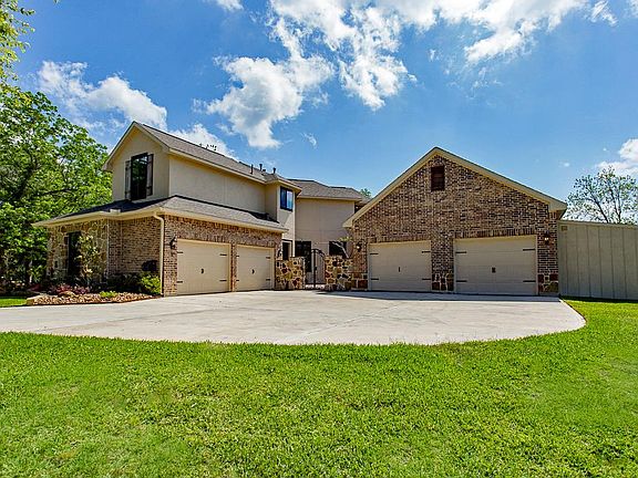 5th image of 3203 Wellspring Lake Dr