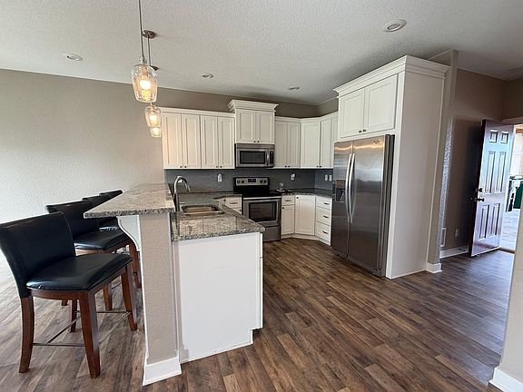 3rd image of 2501 6th Ave NW