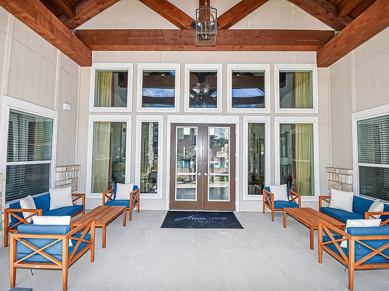 Aspire at Live Oak — Photo 44