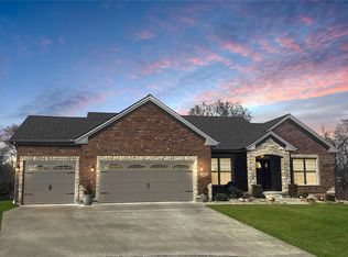 2301 Stone Bridge Ct #2, Washington, MO 63090