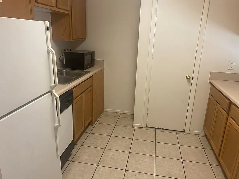 2020 Continental Ave #124 — Photo 16