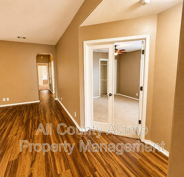 9006 Pinseeker — Photo 12