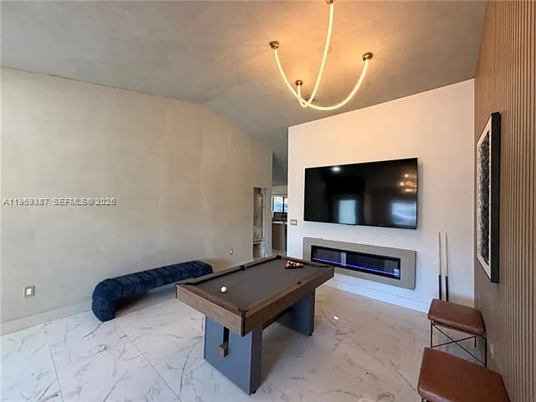 14617 SW 167th Ter — Photo 32