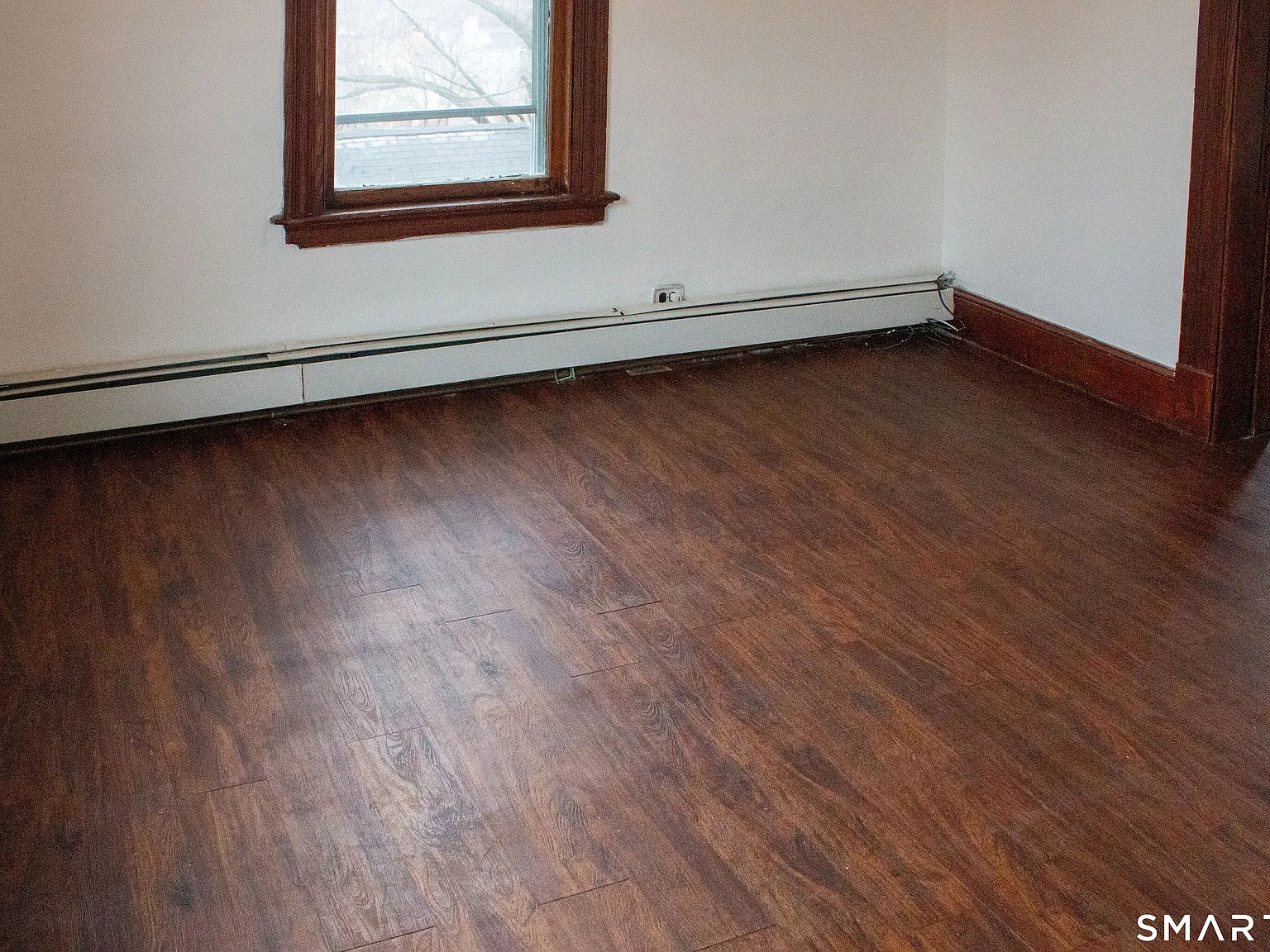 2 bed, 1.0 bath, 3690 sqft, $1,475 — Photo 3