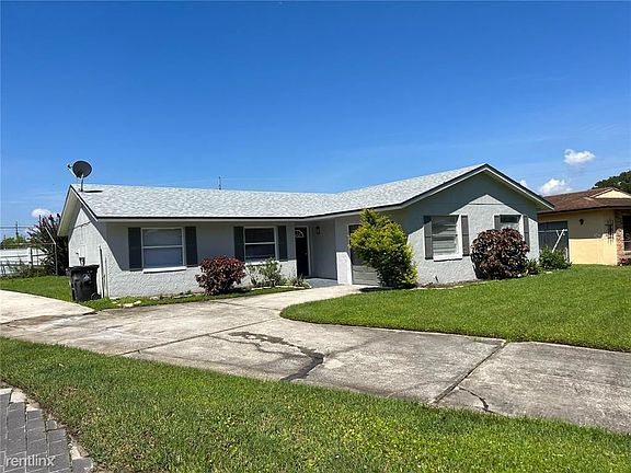 2nd image of 2618R E Santana Ave