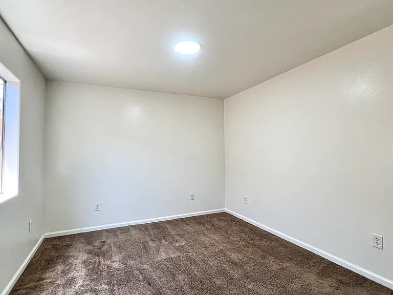6645 Converse Ave — Photo 7