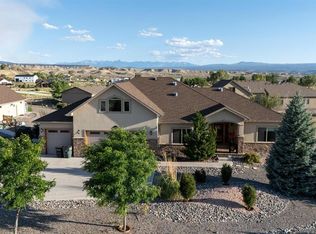 69072 Oak Grove Rd, Montrose, CO 81401