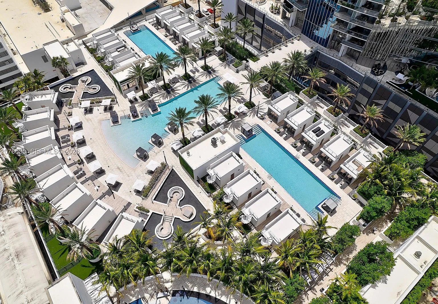 Paramount Miami Worldcent — Photo 3