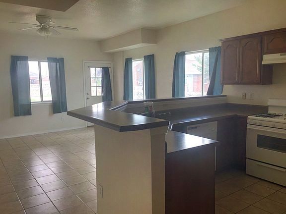 4th image of 7906 Mount Latona Dr #B
