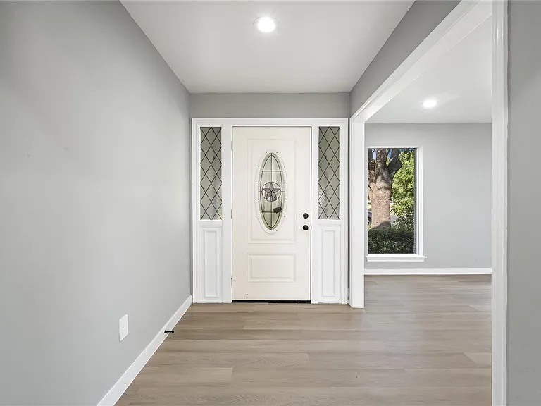 14015 Cleobrook Dr — Photo 5