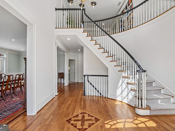 3rd image of 5298 Brookelake Dr
