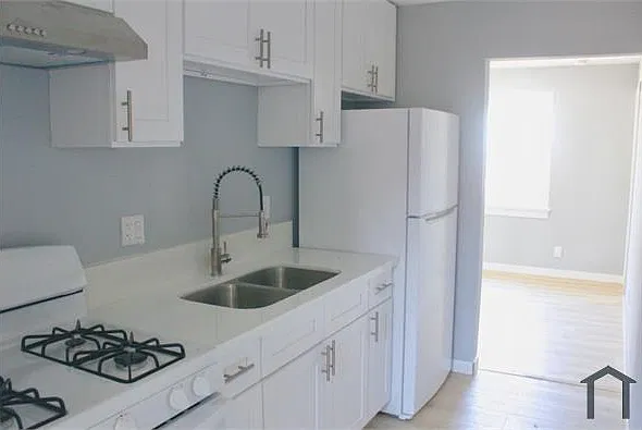 2 bed, 475 sqft, $2,149 — Photo 3