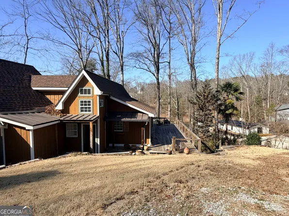 9240 Lisa Cir, Gainesville, GA 30506