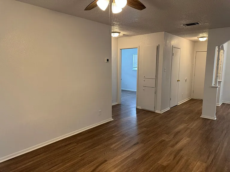 132 Meadow Way — Photo 5