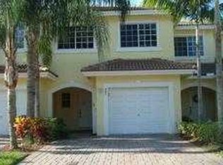 980 Imperial Lake Rd, West Palm Beach, FL 33413