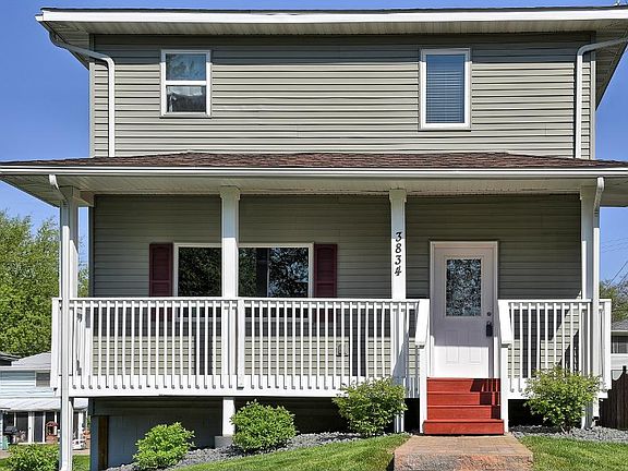 2nd image of 3834 Polk St NE