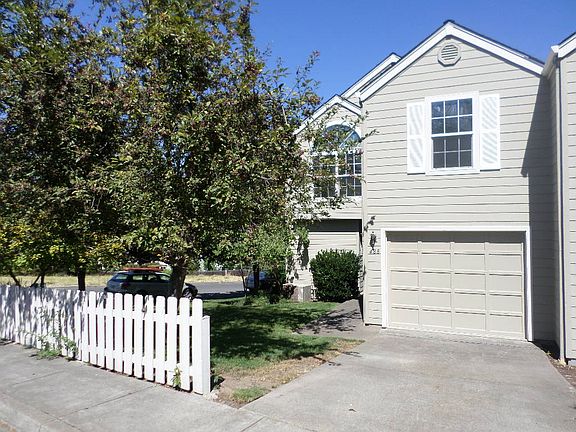 2nd image of 488 Lori Ln