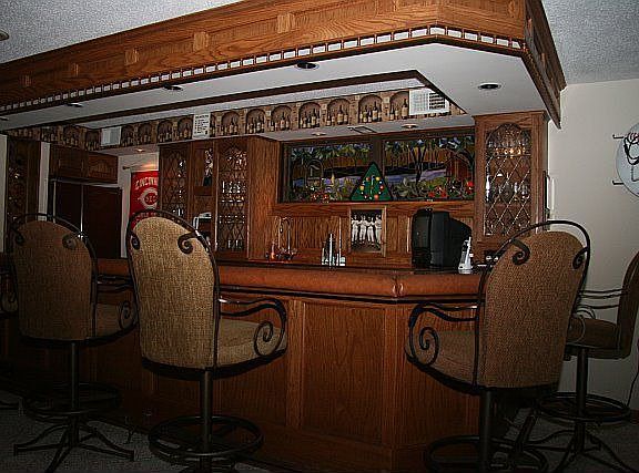 Basement Bar w/ Walkout