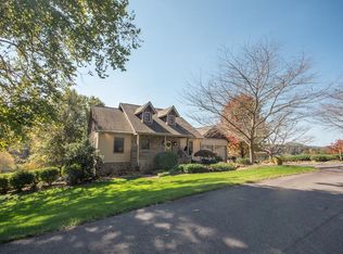 1155 Porter Creek Dr, Franklin, NC 28734