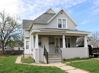 945 Shawano Ave, Green Bay, WI 54303