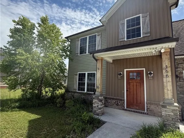 166 Crystal Ln, Evington, VA 24550