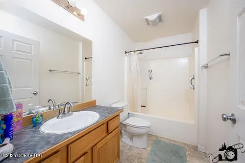 500 W Roy Rd #2 — Photo 8