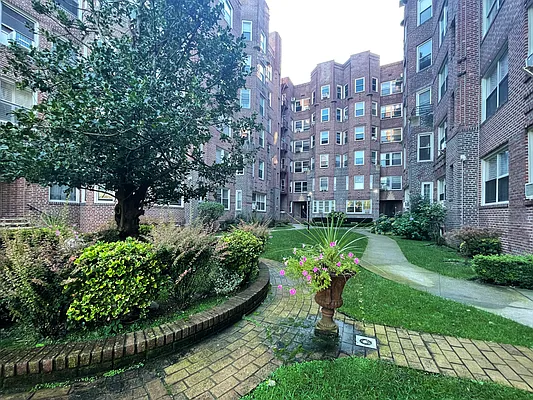 Sold by Brown Harris Stevens | media 10