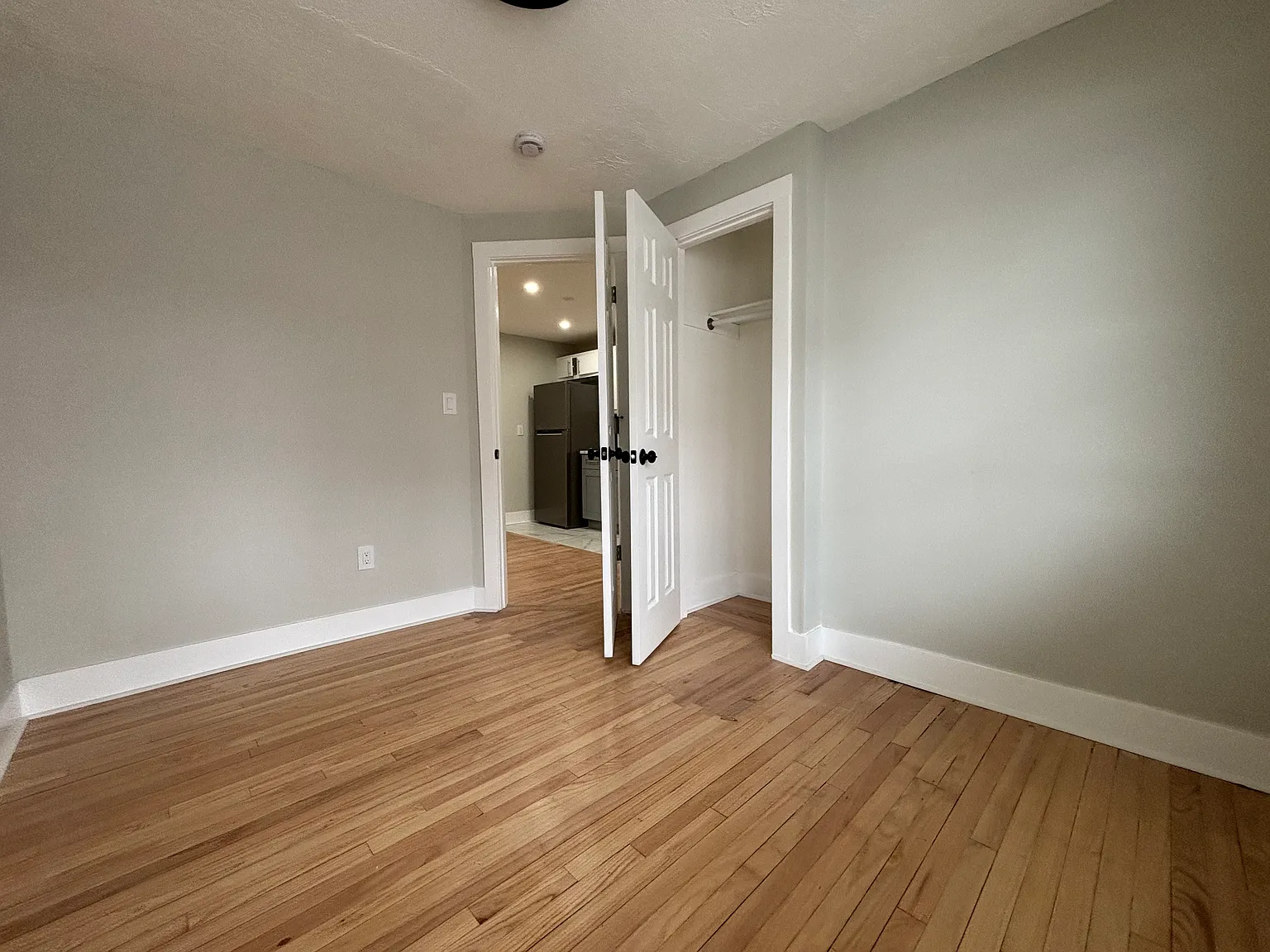 1 bed, 760 sqft, $1,595 — Photo 2