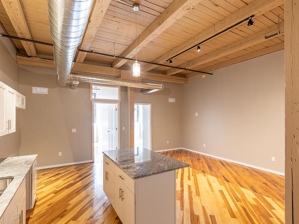 1st image of 116 N 4th St #10912401