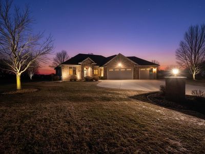2660 Whitegate Trl, De Pere, WI, 54115