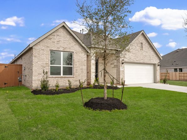 13318 Rosemary Dr