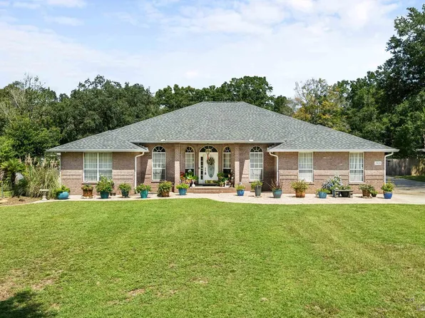 7220 Thor Ln, Pensacola, FL 32526