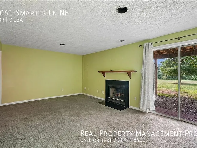 1061 Smartts Ln NE — Photo 27