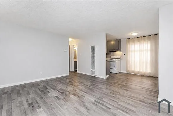 3620 West St #1 — Photo 13