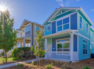 117 Hickory St, Roseville, CA 95678