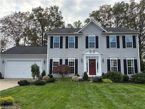 38657 Fairwood Cir, Avon, OH 44011