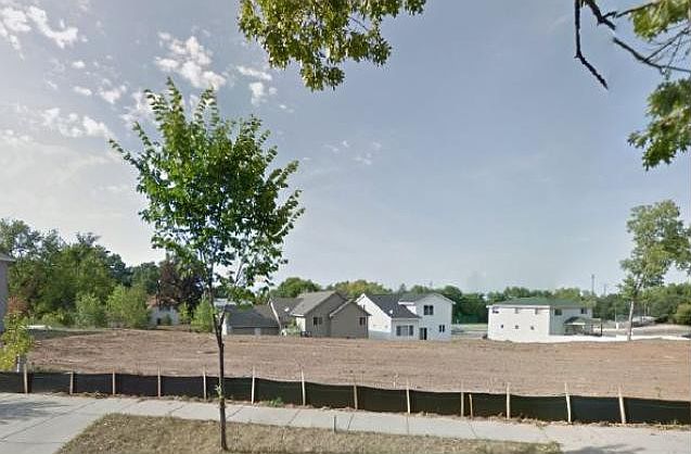 1st image of 1585 Christie Pl