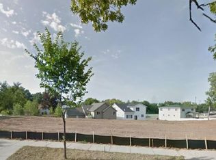 1581 Christie Pl, Saint Paul, MN 55106