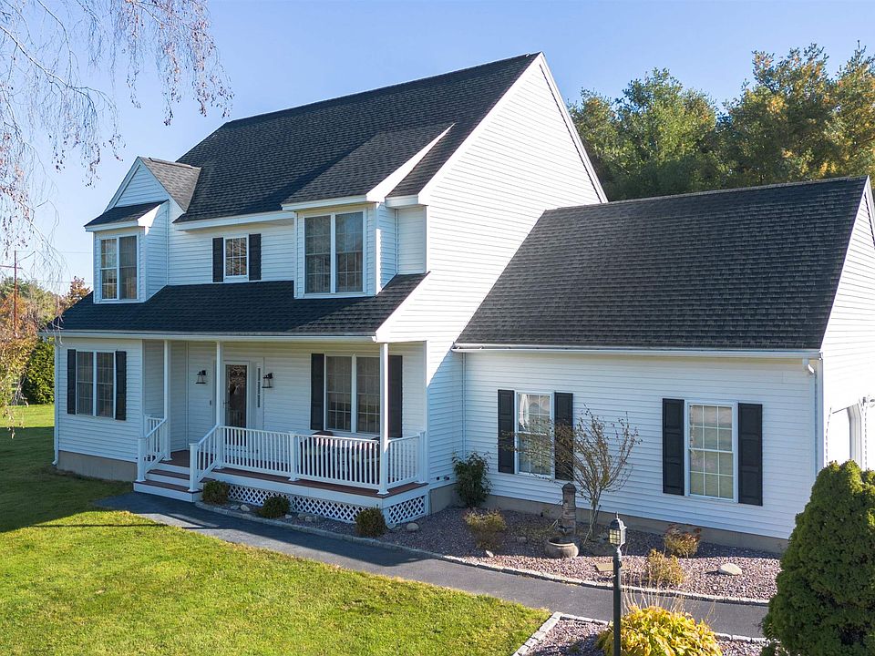 73 Naticook Avenue, Litchfield, NH 03052 | Zillow