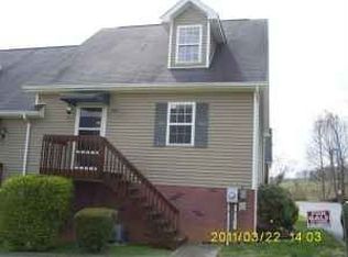 508 Cambridgeshire Ct, Johnson City, TN 37615