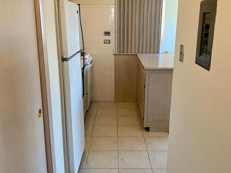 429 W Talcott Rd #5B — Photo 10