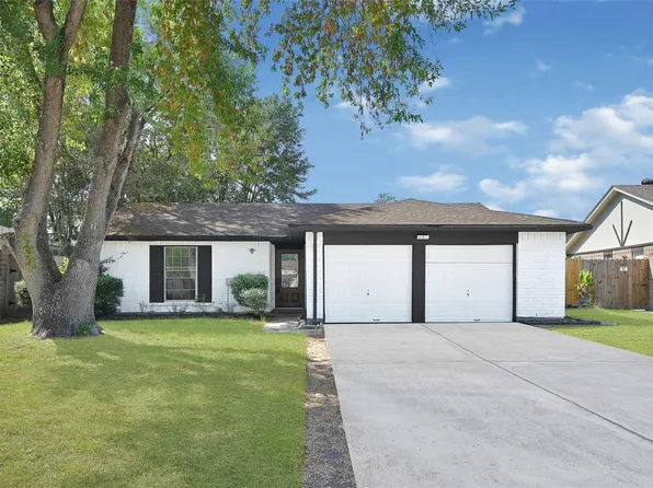 9611 Camrose Ct, Houston, TX 77086