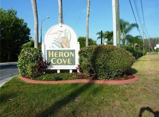 1644 Lullwater Ln, Lutz, FL 33549