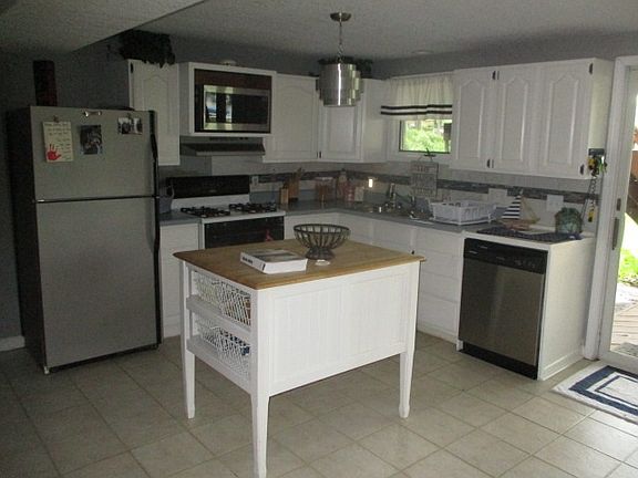 3rd image of 380 Ln 221 Hamilton Lk